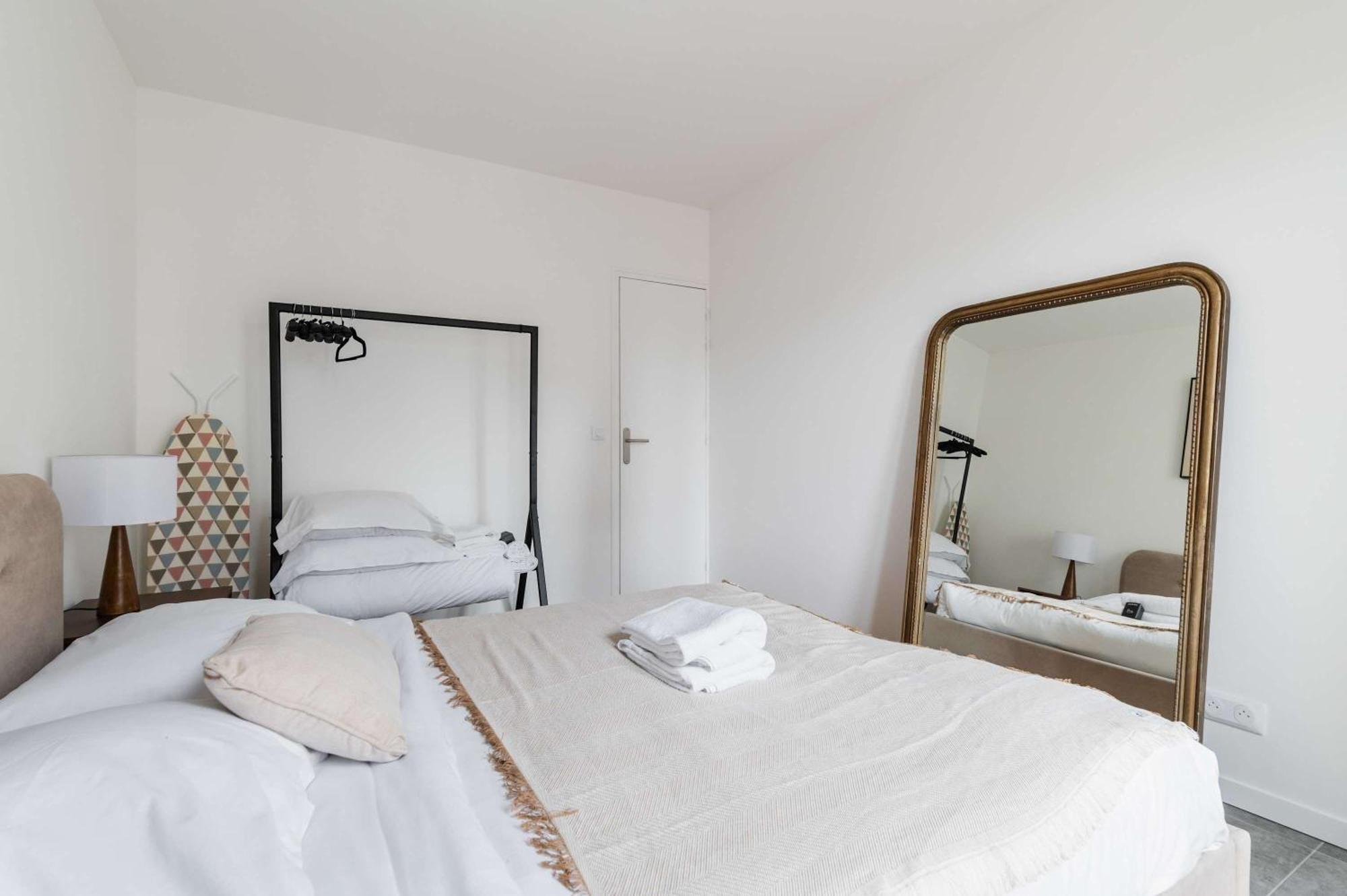 Cosy 2 Pieces Au Coeur Du 19e - 4p Appartamento *